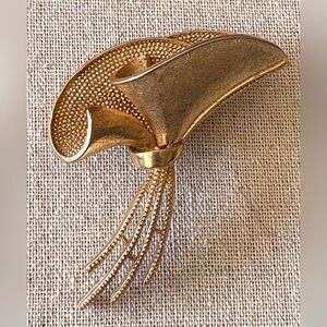 Unique Vintage Designer Coro 3d Brooch